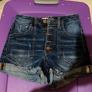 One x oneteaspoon sz 25 butterfly Jean shorts